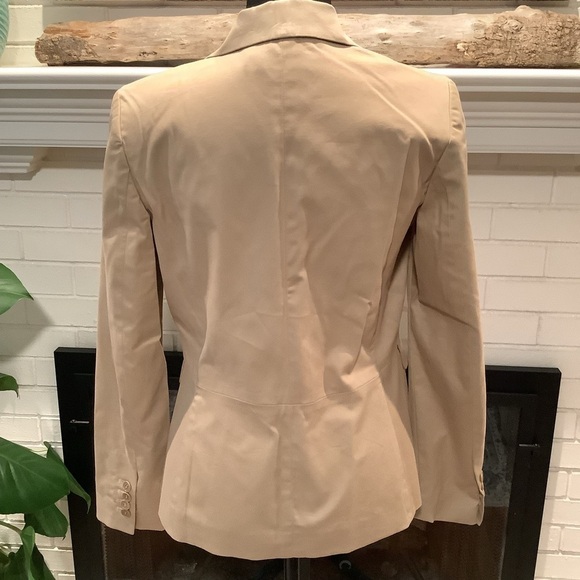 #317 Amazingly Soft Talbots Single Button Blazer Size 2 - Picture 9 of 10